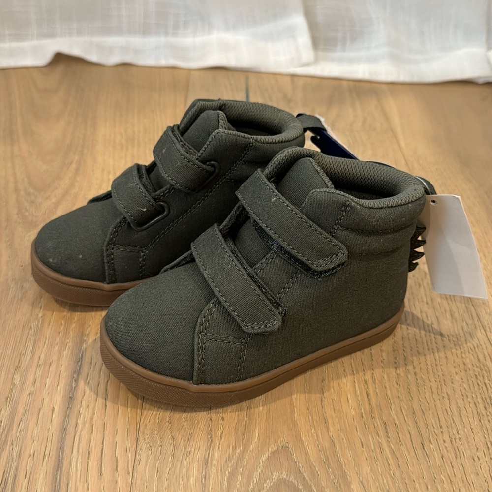NWT GAP Toddler Dino High-Top Sneakers size 8